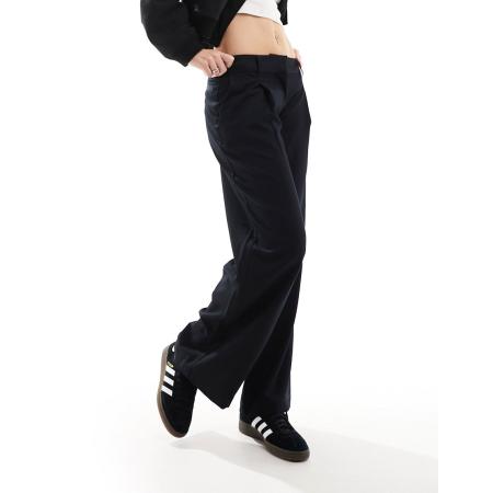 Monki Elegante broek met wijde pijpen en lage taille in zwart