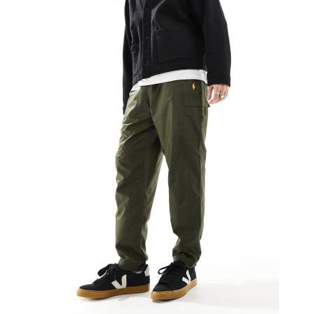 Polo Ralph Lauren - Ripstop cargobroek met gouden icoonlogo in donkergroen