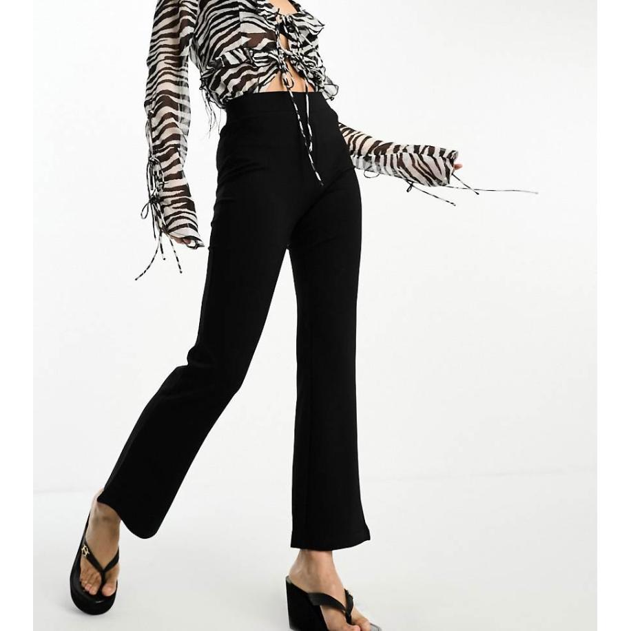 JDY Petite Flare broek met hoge taille in zwart Zwart
