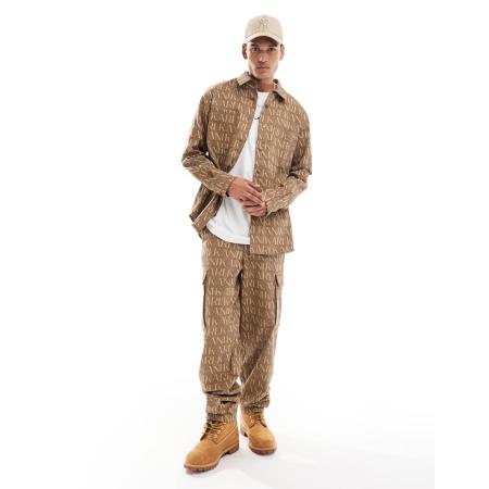 Karl Kani - Cargobroek in lichtbeige, deel van co-ord set-Neutraal