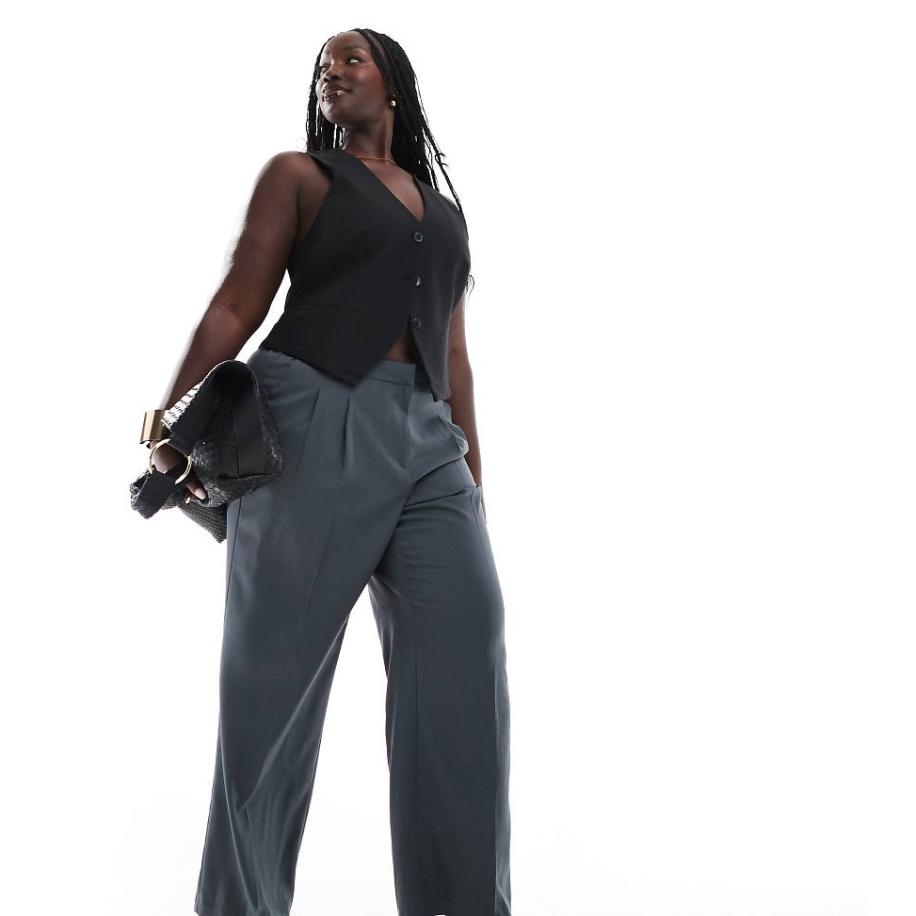 Vero Moda Curve Rita Elegante dad broek met wijde pijpen in asfaltgrijs Grijs