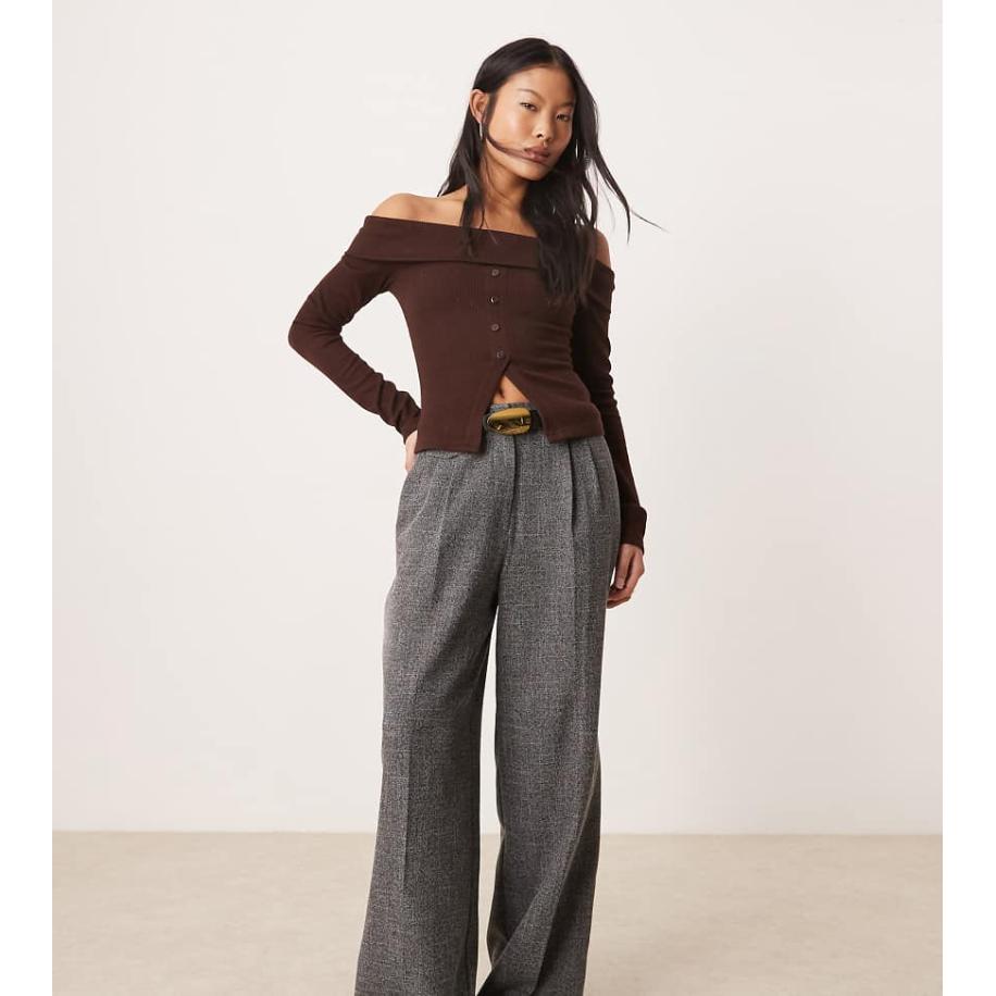 Miss Selfridge Petite Elegante broek met wijde pijpen in grijs Grijs