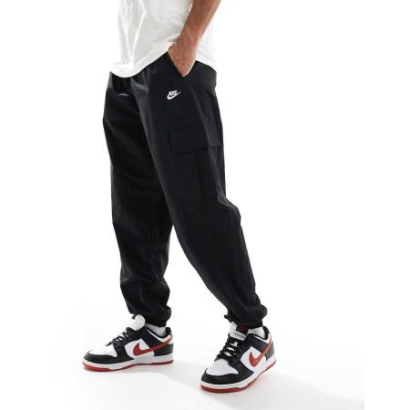 Nike - Club - Geweven cargobroek in zwart