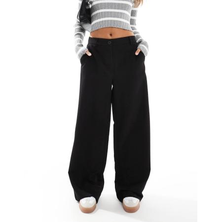 Pieces Dad broek met wijde pijpen en riemlussen in zwart, deel van co-ord set