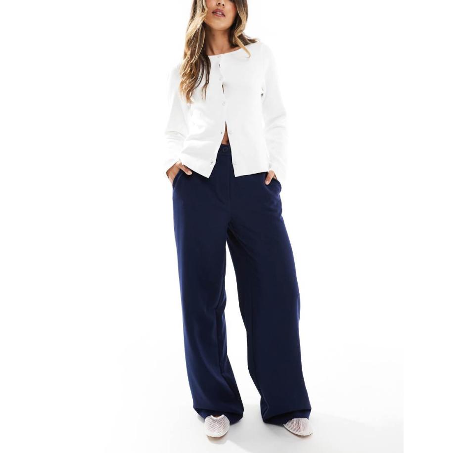 Pieces Dad broek met wijde pijpen en riemlussen in marineblauw Blauw