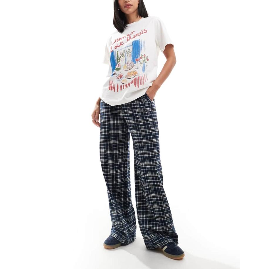 Cotton On Ruimvallende geruite broek met rechte pijpen in blauw Blauw