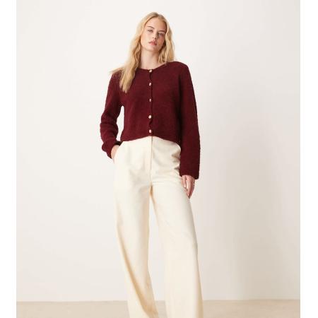ASOS DESIGN Tall Elegante ruimvallende broek met rechte pijpen in vaalgeel-Wit