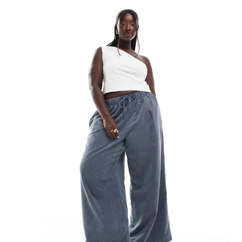 ASOS DESIGN Curve Broek van corduroy met wijde pijpen en elastische taille in blauw Blauw