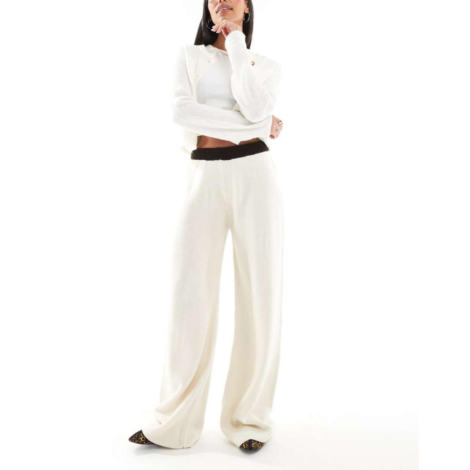 Miss Selfridge Gebreide broek met wijde pijpen en contrasterende tailleband in chocoladebruin-Wit Wit