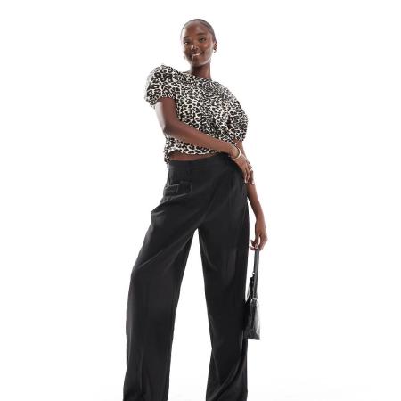 Vero Moda Tall Rita Elegante dad broek met wijde pijpen in zwart