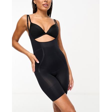 Dorina Absolute Sculpt Sterk corrigerende body met short en open buste in zwart