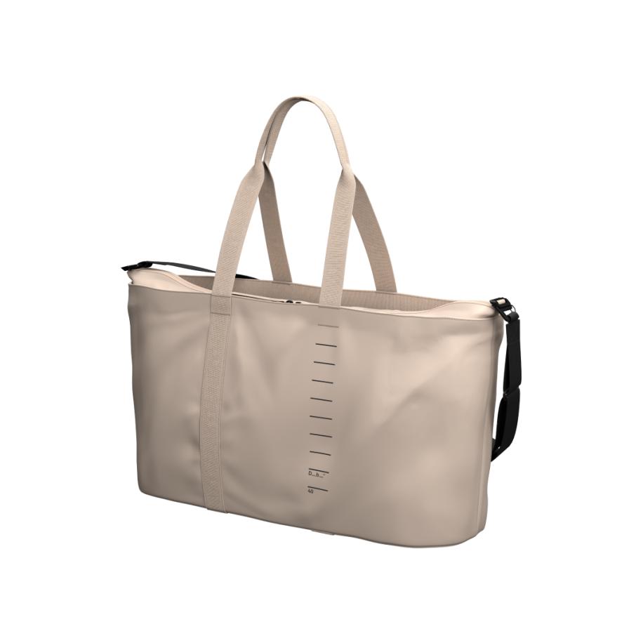 Db - Essential Weekender 40L Fogbow Beige Fogbow Beige Bruin