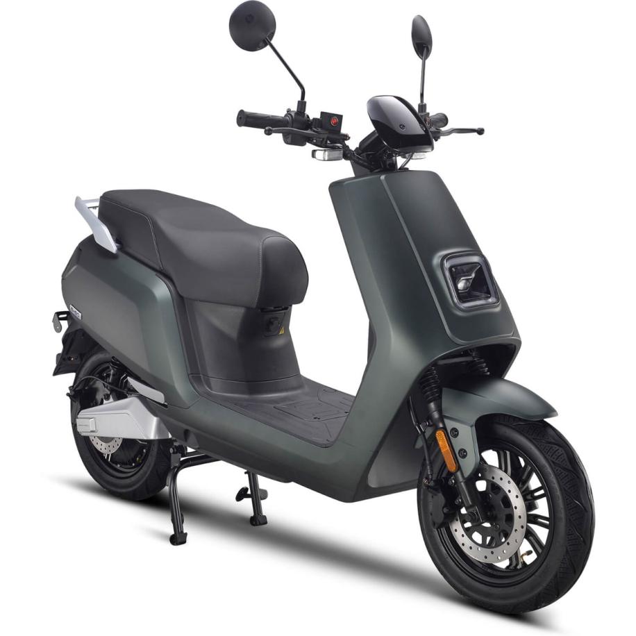 IVA E-GO S5 matgroen Groen