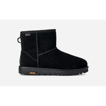 UGG® Classic Mini GTX-laars in Black, Maat 42, Suede