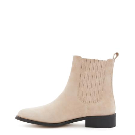 Isabel Bernard Chelsea boots beige