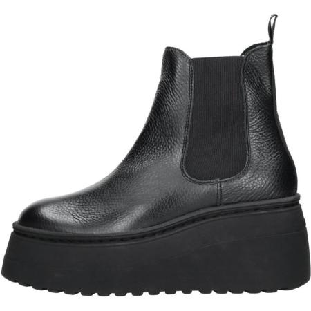 Steve Madden - Pegasus