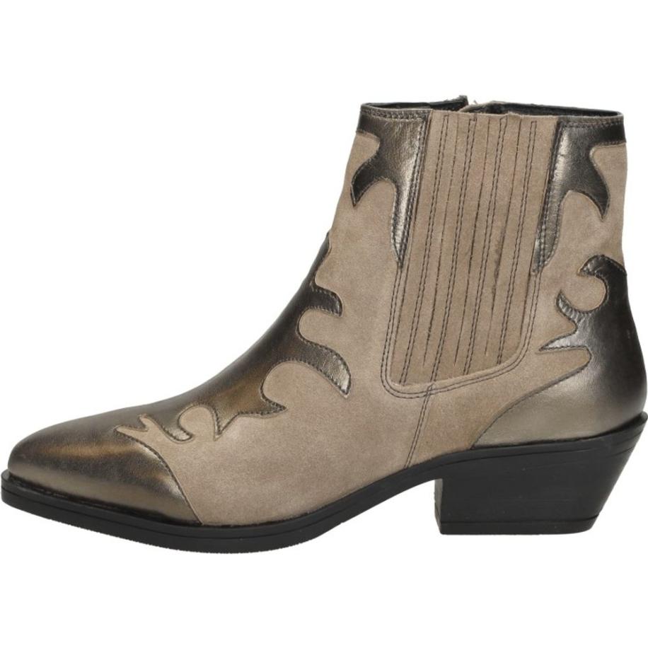 Maruti - Tessy Bruin