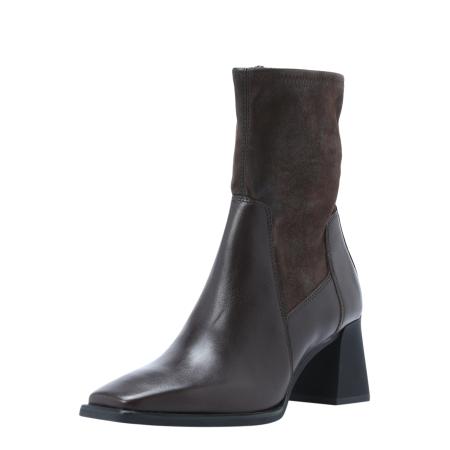 VAGABOND SHOEMAKERS VAGABOND SHOEMAKERS Enkellaarsjes Hedda chocoladebruin / donkerbruin