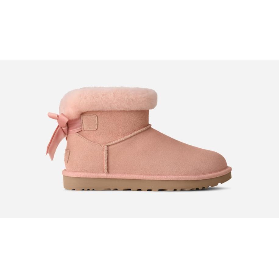 UGG® Mini Bailey Mixed Bow in Beige Blush, Maat 36, Suede Roze