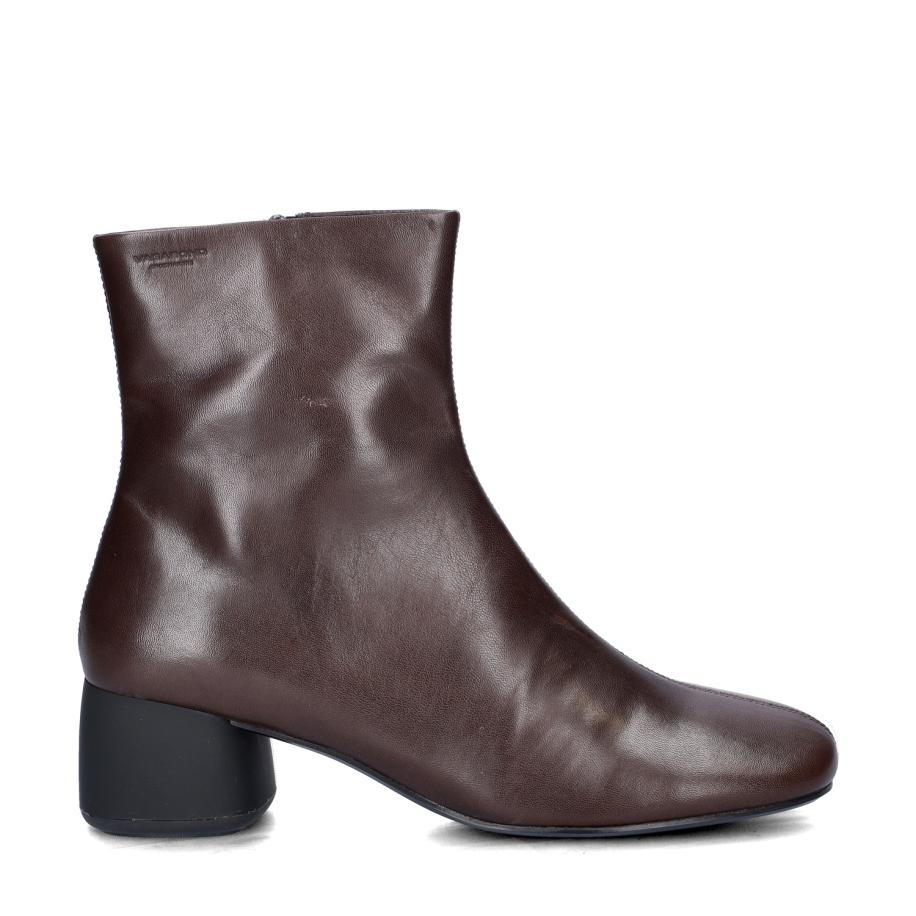VAGABOND SHOEMAKERS VAGABOND SHOEMAKERS Enkellaarsjes LIVIA chocoladebruin -
