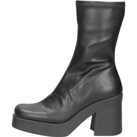 Steve Madden - Overcast