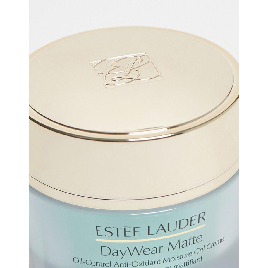 Estée Lauder DayWear Matte moisturizer: 50ml-Geen kleur