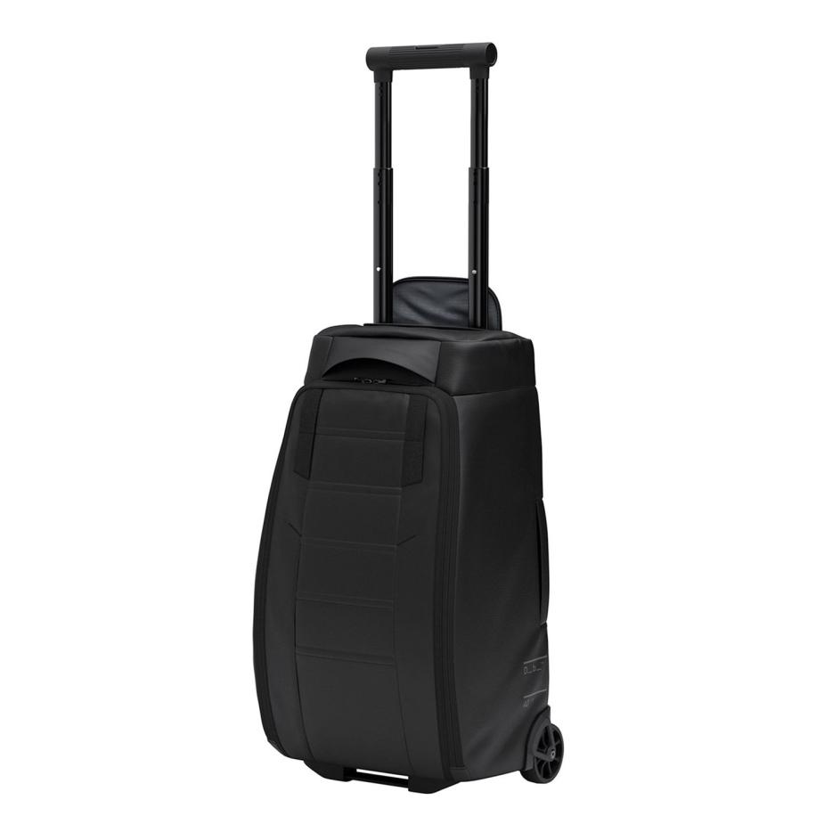 Db - Hugger Roller Bag Carry-On 40L Black Out Zwart