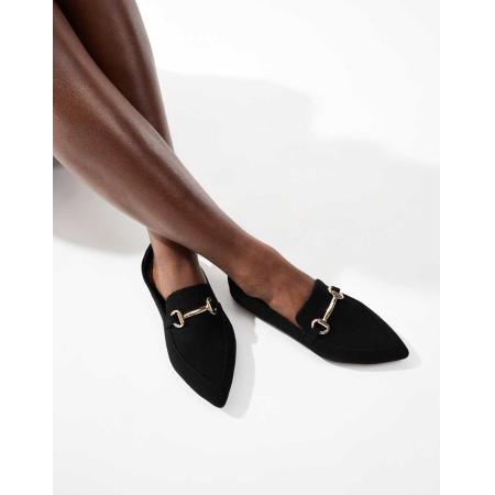 London Rebel Loafers met gesp en puntige neus in zwart