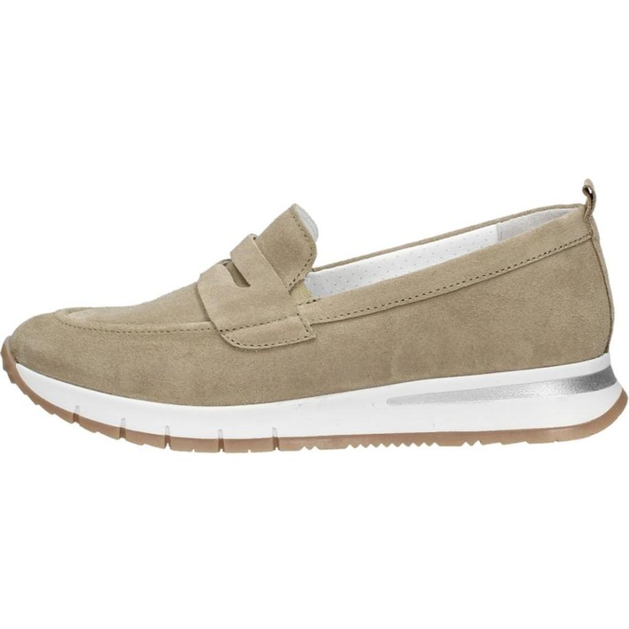 Sub55 - Carissa 20 Bruin