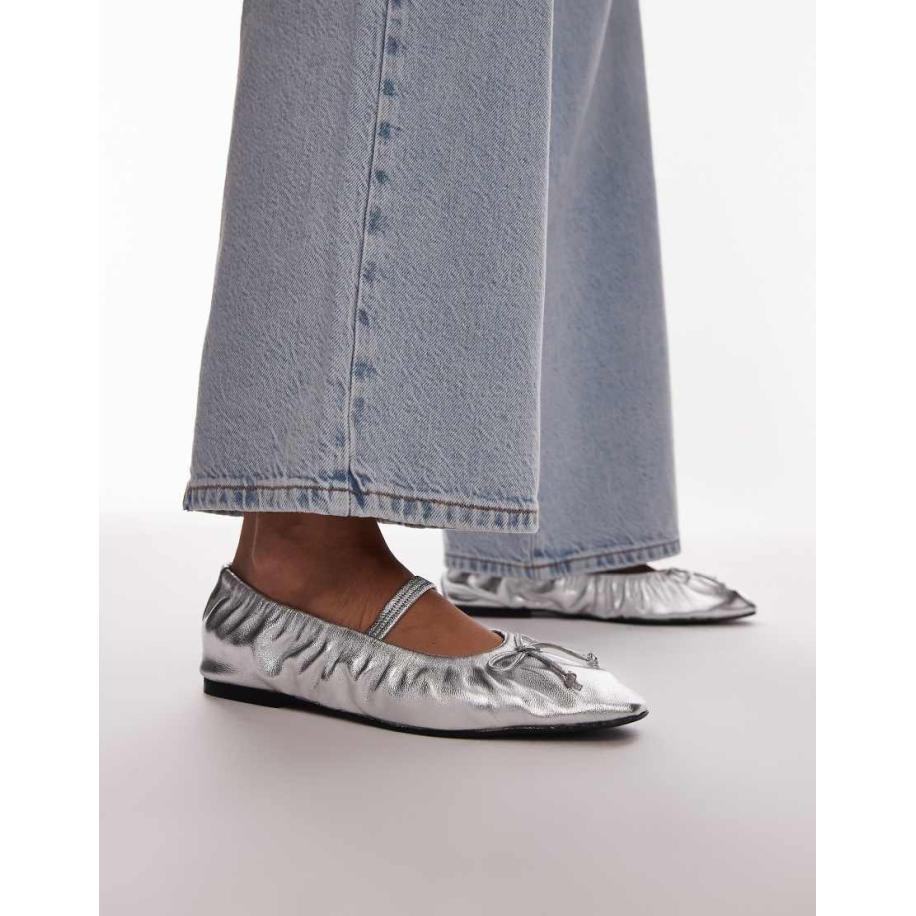 Topshop Chia Gerimpelde ballerina's van leer met bandje in zilver Zilver