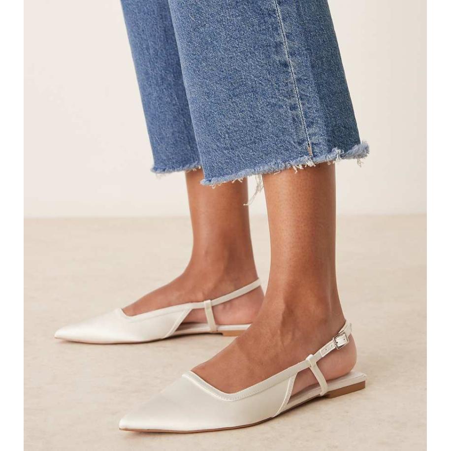 ASOS DESIGN Wide Fit Lorraine Slingback ballerina's in ivoorwit satijn Wit