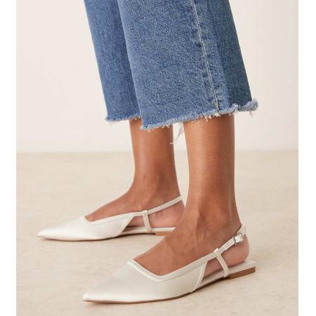 ASOS DESIGN Wide Fit Lorraine Slingback ballerina's in ivoorwit satijn