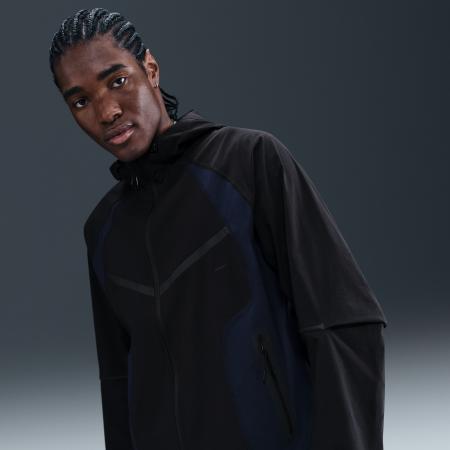 Nike Tech Dri-FIT ruimvallend geweven Windrunner herenjack met kleurblokken - Zwart