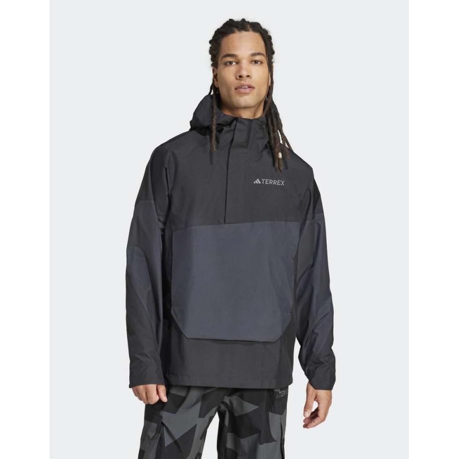 adidas - Terrex Xploric - 2.5l Anorak in zwart en grijs Zwart