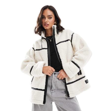 Miss Selfridge Pilotenjack van borg in crème-Wit