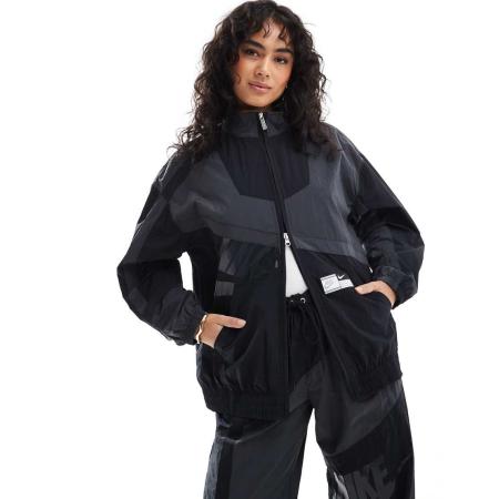 Nike Street Geweven jack in zwart en grijs