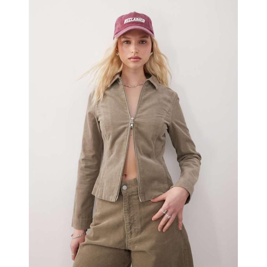 Weekday Getailleerd jasje van corduroy in bruin, deel van co-ord set Bruin