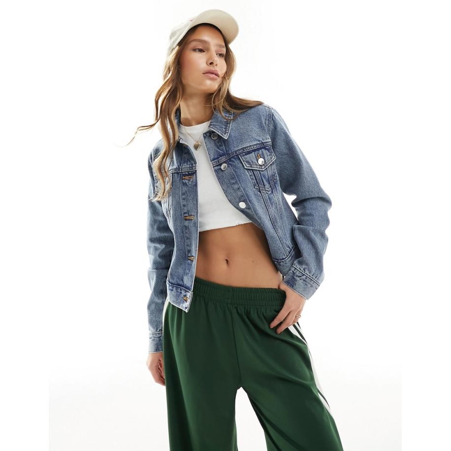 Miss Selfridge Denim girlfriend jack in middenblauwe wassing Blauw