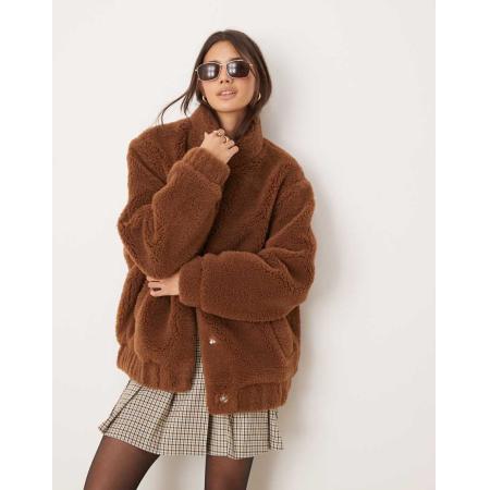 Miss Selfridge Oversized bomberjack van borg in lichtbruin