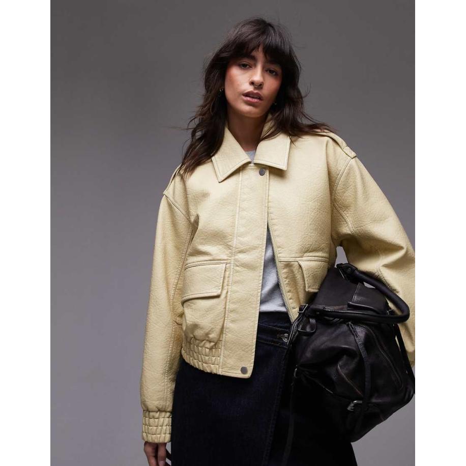 Topshop Kort bol bomberjack van imitatieleer met textuur in lichtgeel Geel