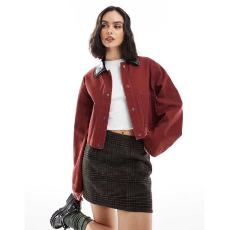 ASOS DESIGN Cropped jack met wassing en kraagje met leerlook in rood