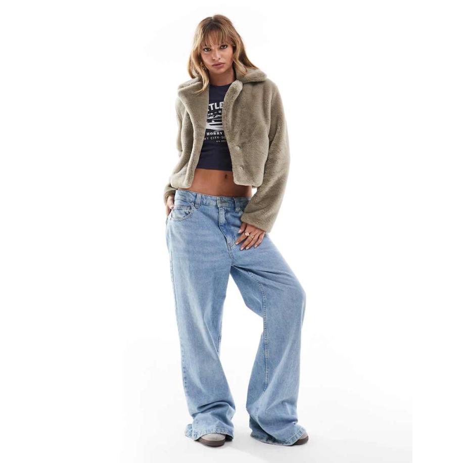 Brave Soul Cropped jas van imitatiebont in taupe-Neutraal Multicolor