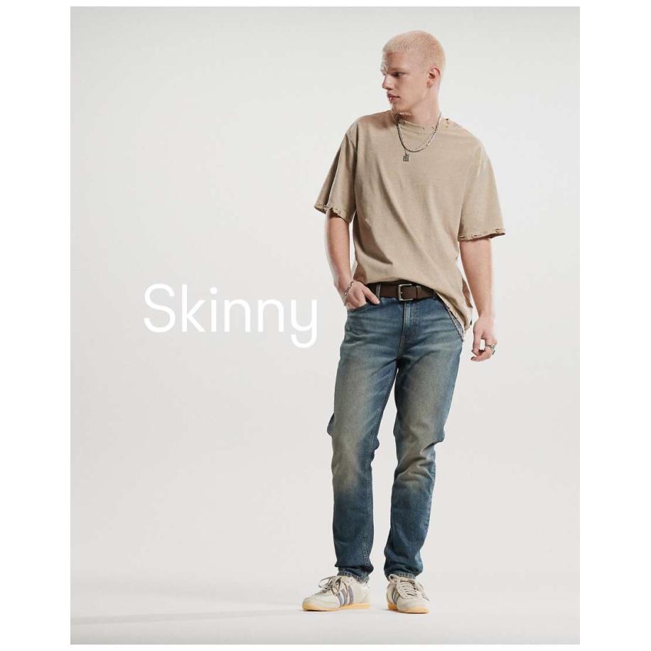 ASOS DESIGN - Skinny jeans in blauw met donkere wassing en tint Blauw