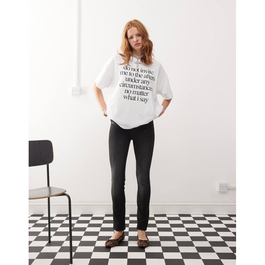 Cheap Monday Sleezie Superstretch skinny jeans met lage taille in zwart met rubby wassing Zwart
