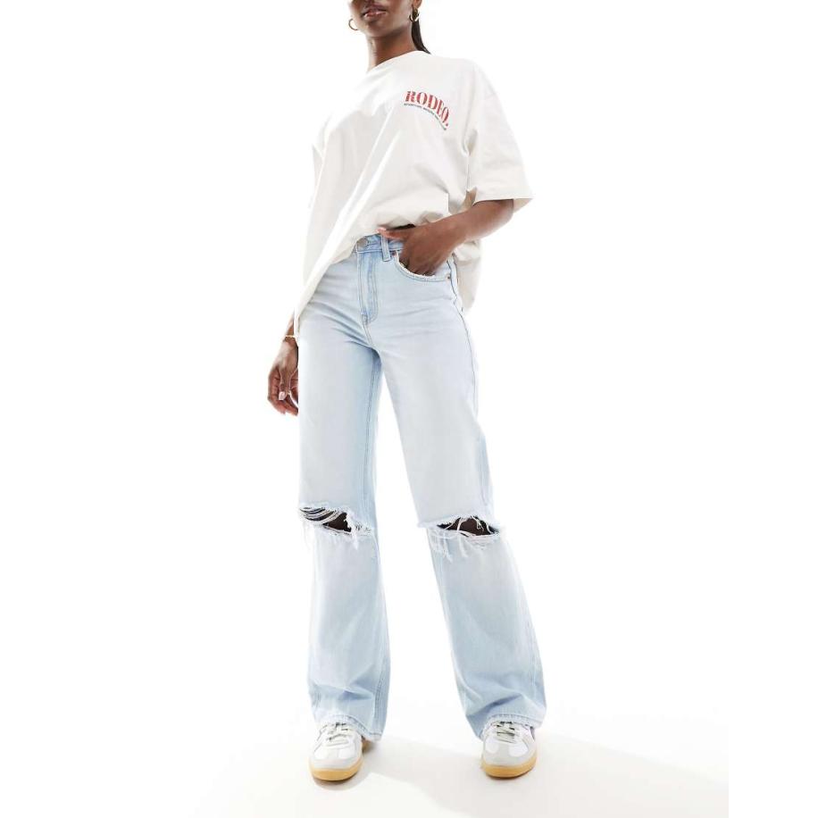 Stradivarius D92 Rechte jeans met scheuren in lichtblauw met wassing Blauw