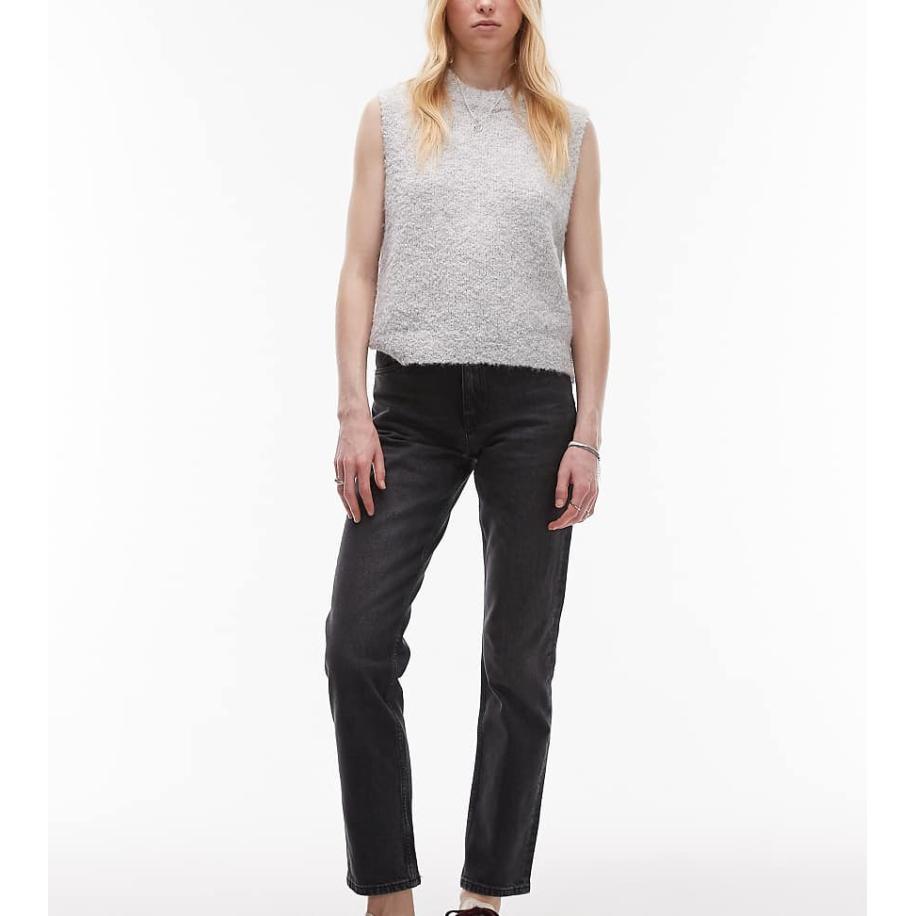 Topshop Tall Cropped rechte jeans met halfhoge taille in zwart met wassing Zwart