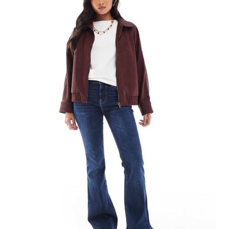 Bershka Petite Flared jeans met hoge taille in donkere wassing-Blauw