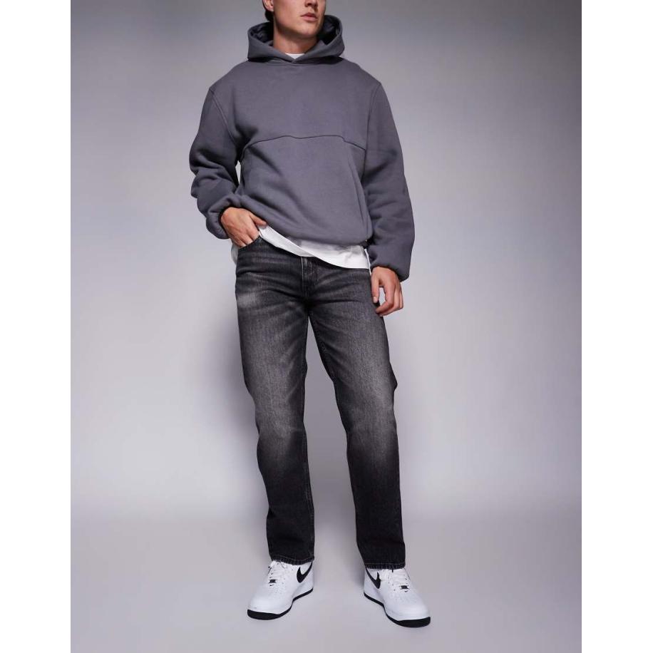 ASOS DESIGN - Rechte stretchjeans in zwarte wassing Zwart