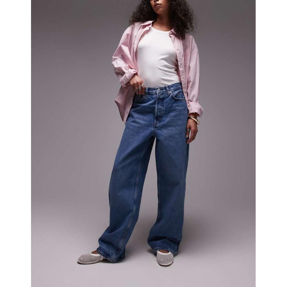 ARKET Amber Jeans met wijde ronde pijpen in blauw met lichte wassing Blauw