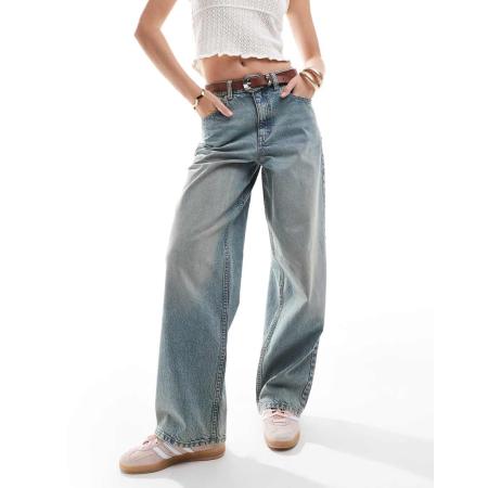 Miss Selfridge Ruimvallende jeans in 'dirty' wassing-Blauw